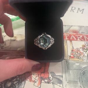 Elegant Silver and Green Gemstone Ring